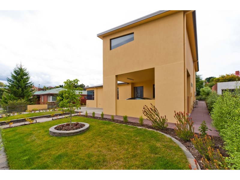 25 Jennings Street, New Town TAS 7008