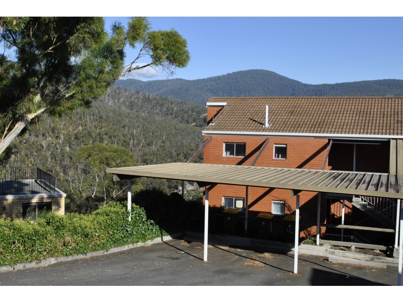2/5 Castlereagh  Court, Lenah Valley TAS 7008