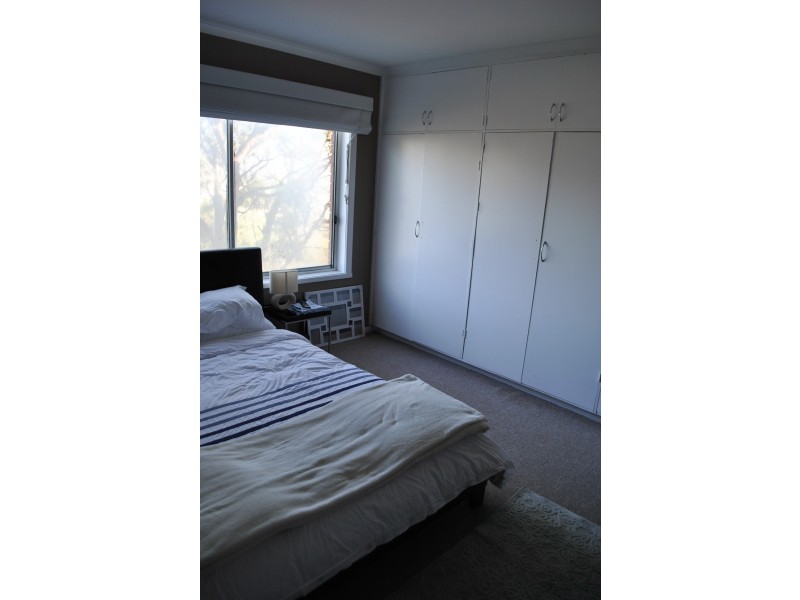 2/5 Castlereagh  Court, Lenah Valley TAS 7008