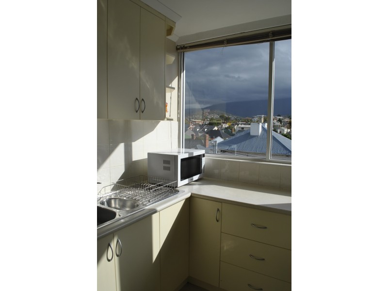 35/11 Battery Square, Battery Point TAS 7004