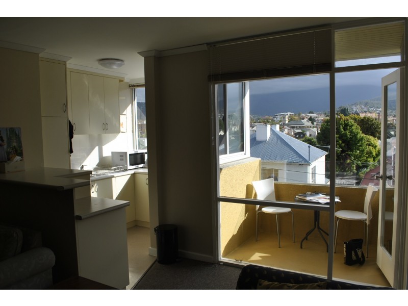 35/11 Battery Square, Battery Point TAS 7004