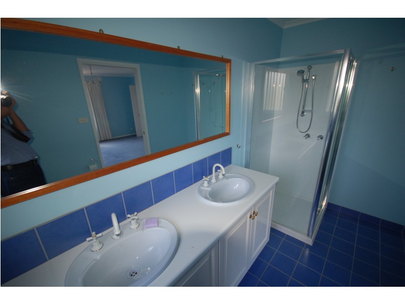 437 Churchill Avenue, Sandy Bay TAS 7005