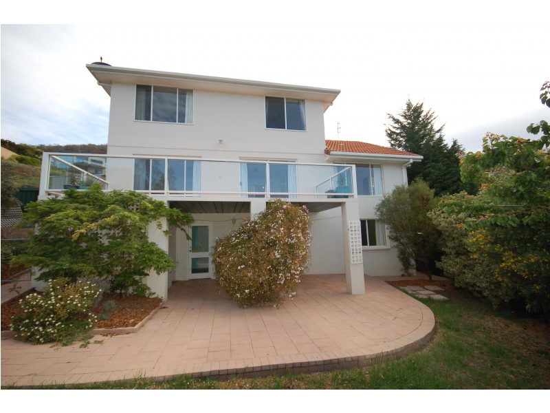 437 Churchill Avenue, Sandy Bay TAS 7005