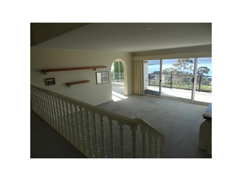 1/459 Churchill Avenue, Sandy Bay TAS 7005