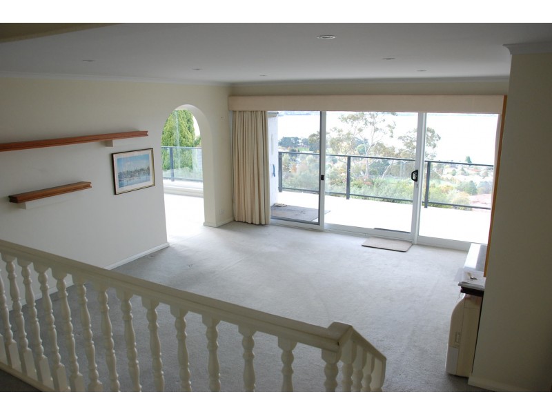 1/459 Churchill Avenue, Sandy Bay TAS 7005