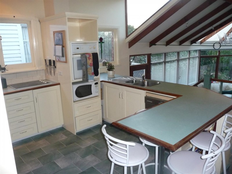 10 Greenlands Avenue, Sandy Bay TAS 7005