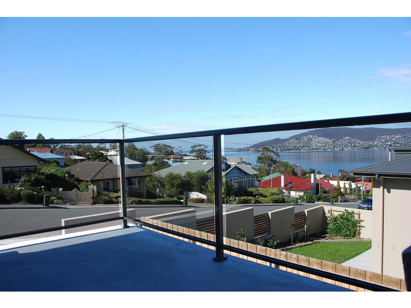 11 Buchanan Street, Bellerive TAS 7018