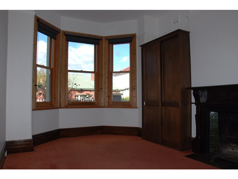 15 Strahan Street, North Hobart TAS 7000