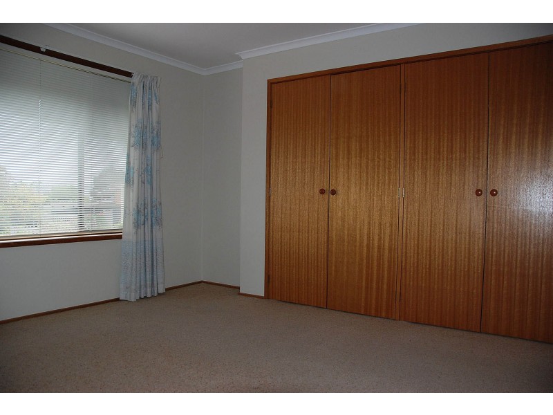 1/36 Shoreline  Drive, Howrah TAS 7018