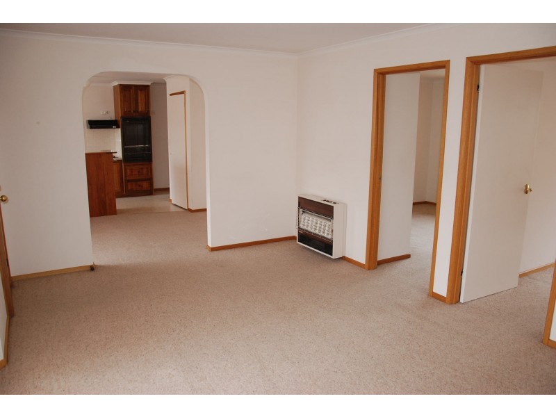 2/28 Beach Road, Kingston Beach TAS 7050