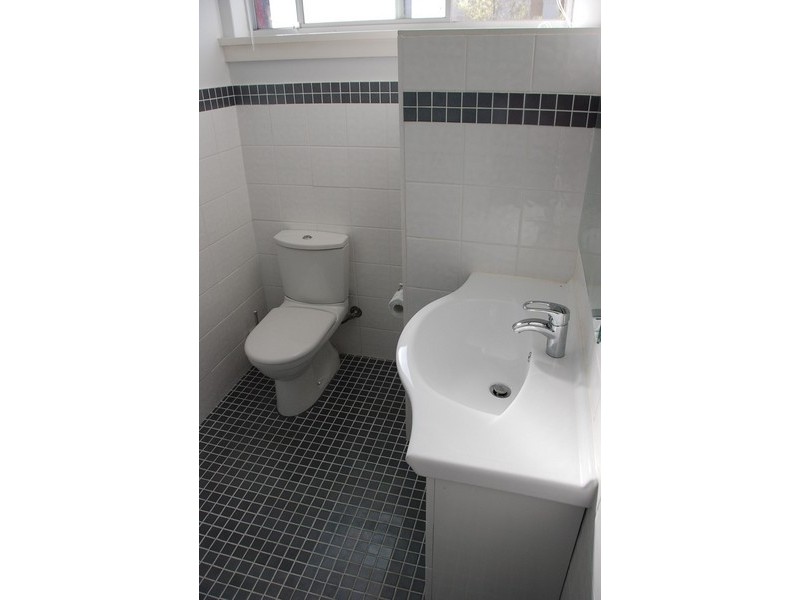 7/11 Beechworth Road, Sandy Bay TAS 7005