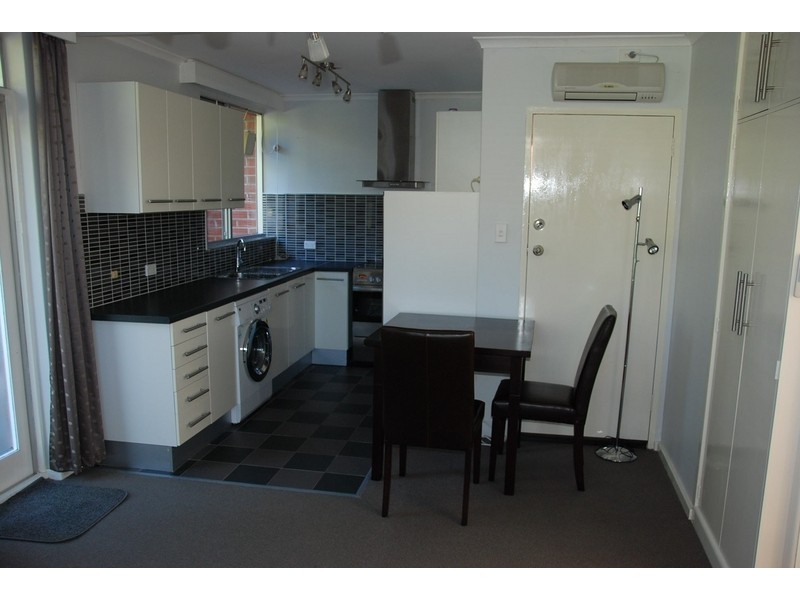 7/11 Beechworth Road, Sandy Bay TAS 7005