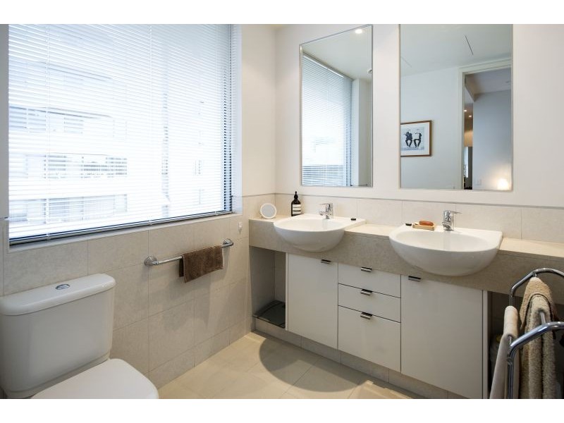 501/2 Slater Street, Melbourne VIC 3004