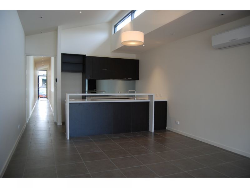 3/10 Urquhart Street, Northcote VIC 3070