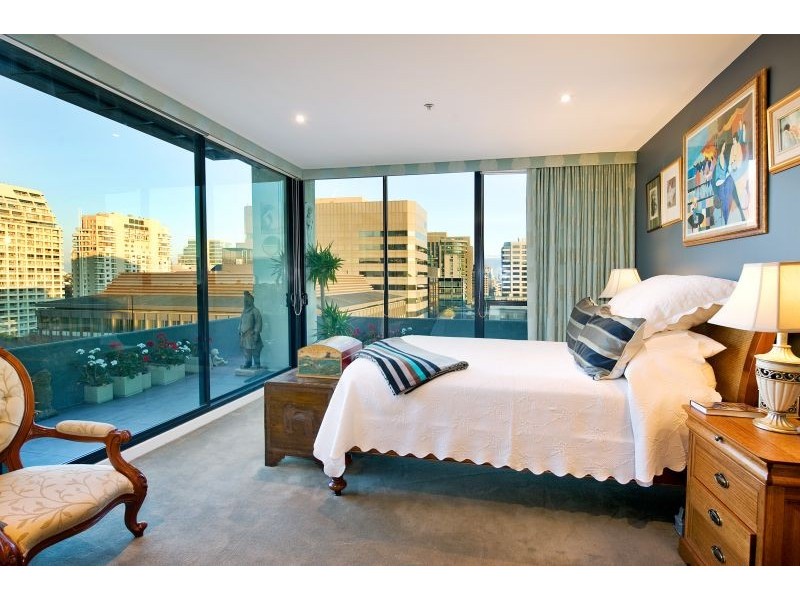 1104/19 Queens Road, Melbourne VIC 3004