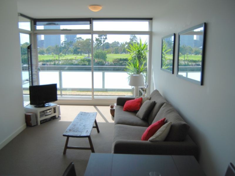 13/64 Fitzroy Street, St Kilda VIC 3182