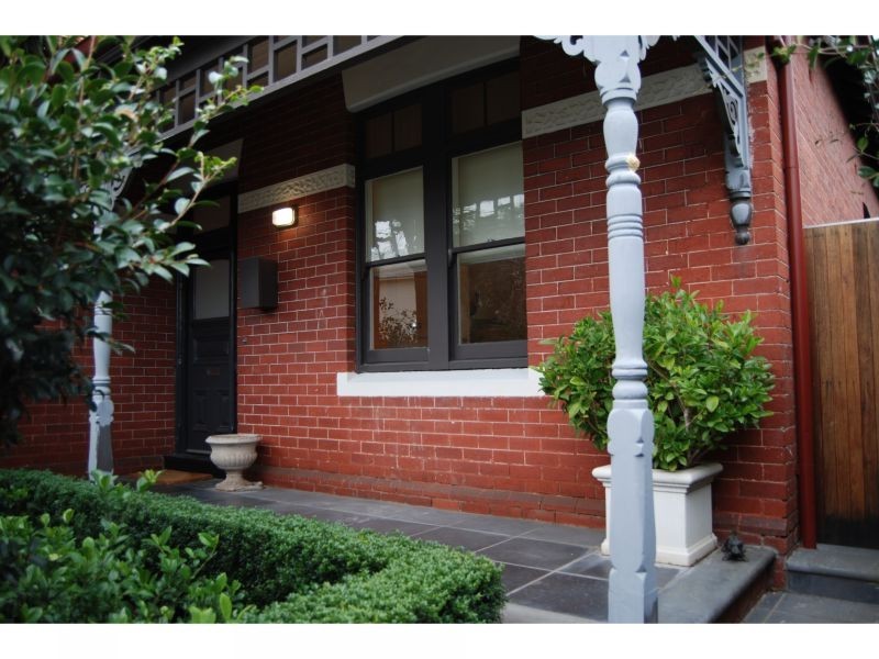 24 Irving Ave, Prahran VIC 3181