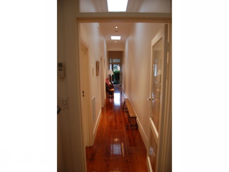 24 Irving Ave, Prahran VIC 3181