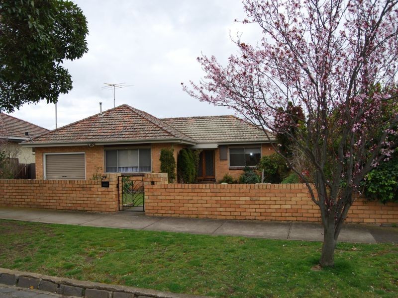29 Elm Grove, Kew East VIC 3102