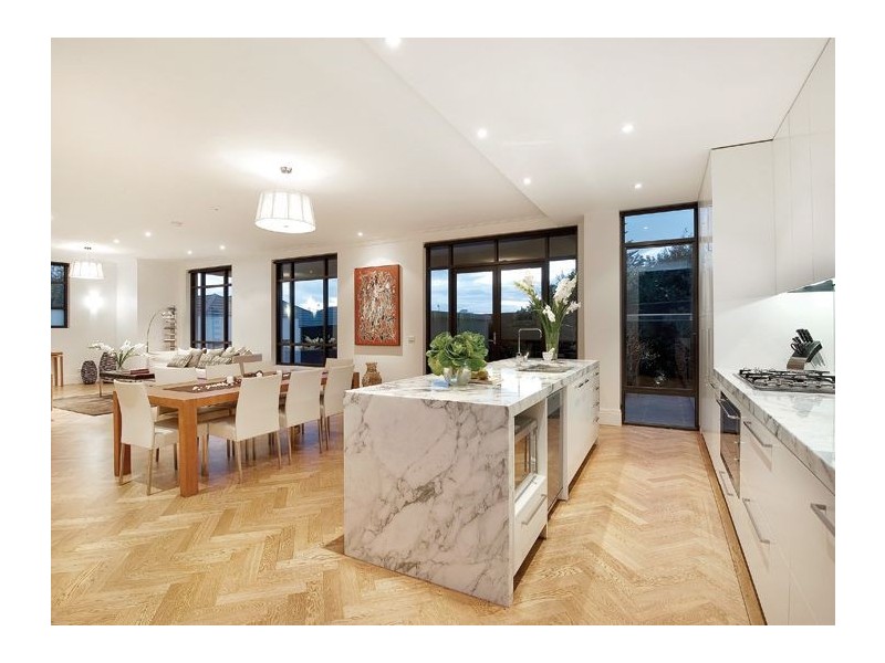 45 Densham Rd, Armadale VIC 3143