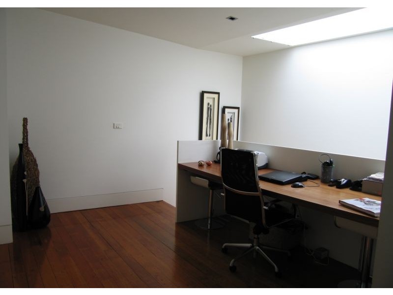 6 Glenhuntly Road, Elwood VIC 3184