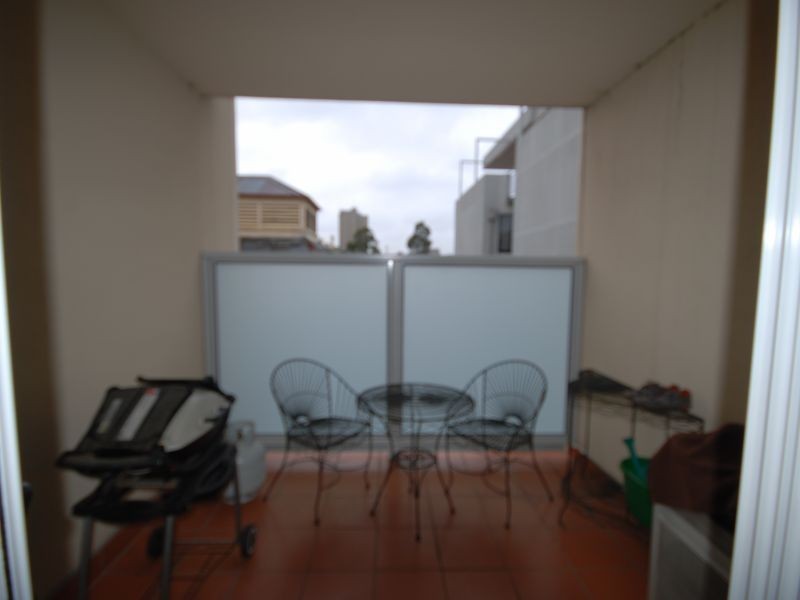 8/330 Drummond Street, Carlton VIC 3053