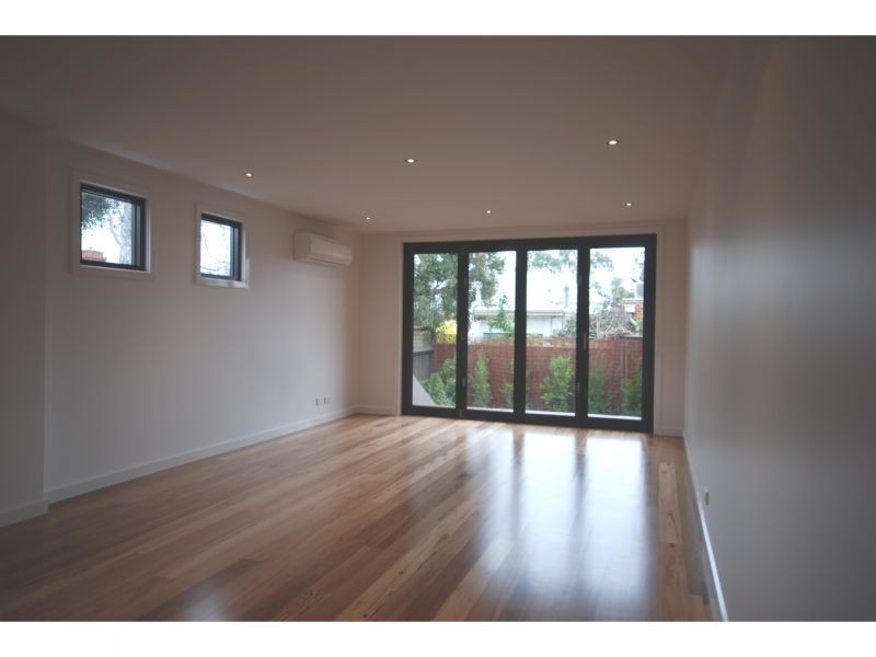 11B  C Lara Street, South Yarra VIC 3141