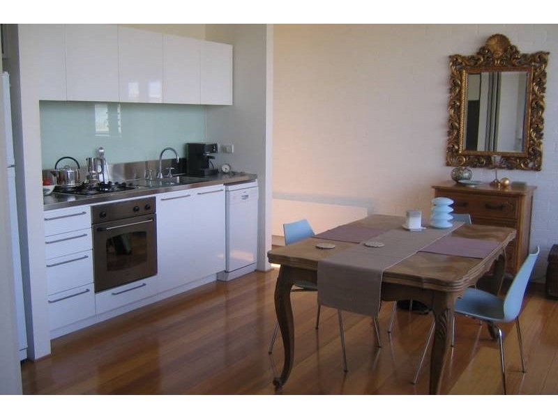 3a Young Street, St Kilda East VIC 3183