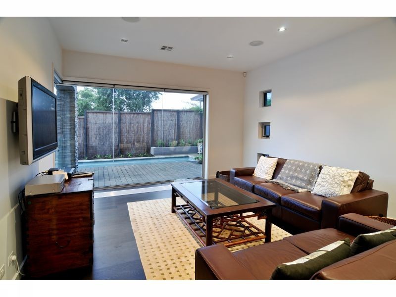 15 Pleasant Avenue, Kew VIC 3101