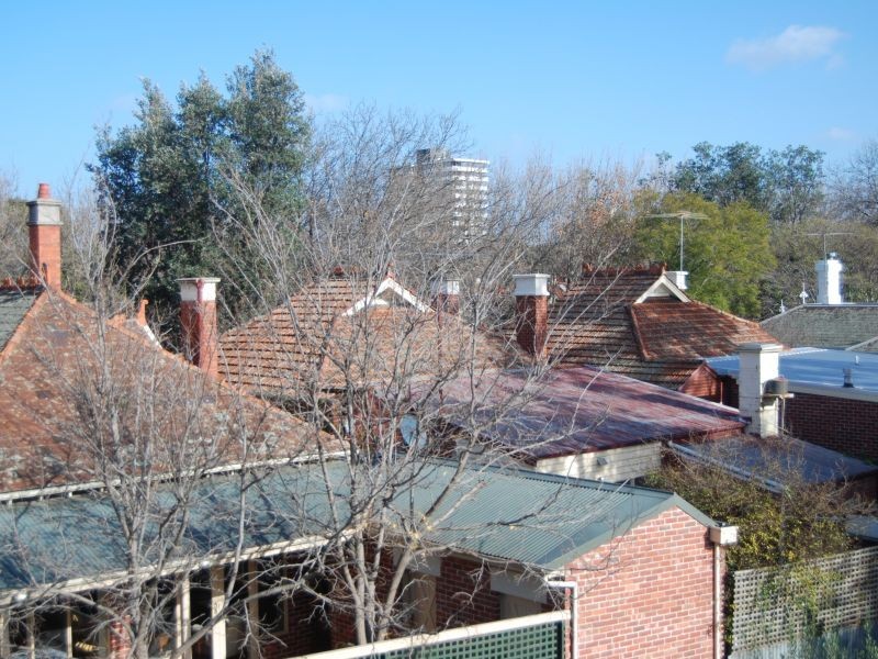 V14/211 Canterbury Road, St Kilda West VIC 3182