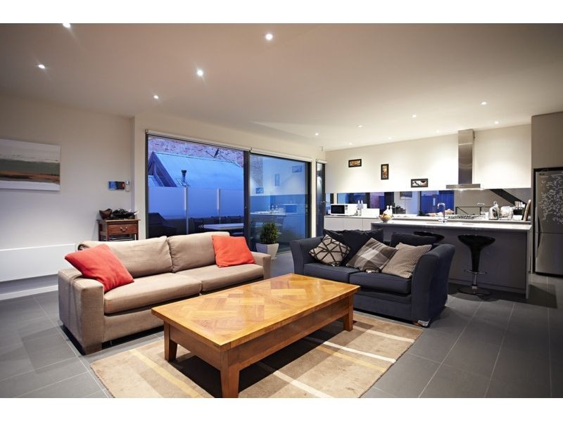 63 Dow Street, South Melbourne VIC 3205