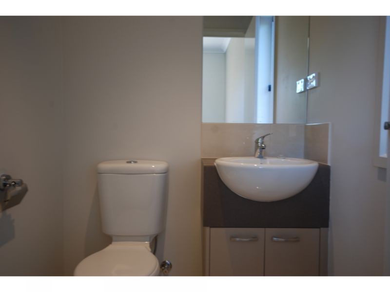 2/17 Douglas Street, Ashwood VIC 3147