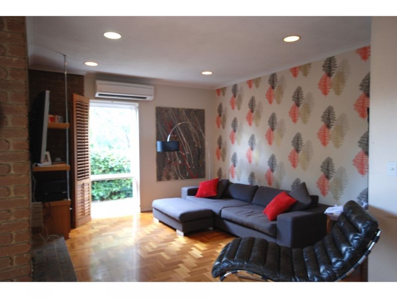 2 Carnarvon Street, Hawthorn East VIC 3123