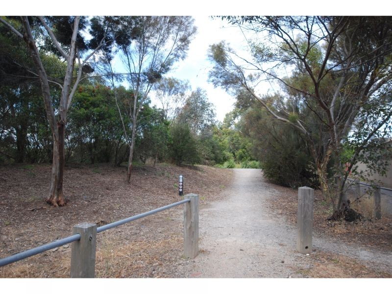 2 Carnarvon Street, Hawthorn East VIC 3123