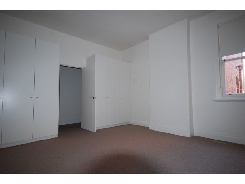 2/68 Marine Parade, Elwood VIC 3184