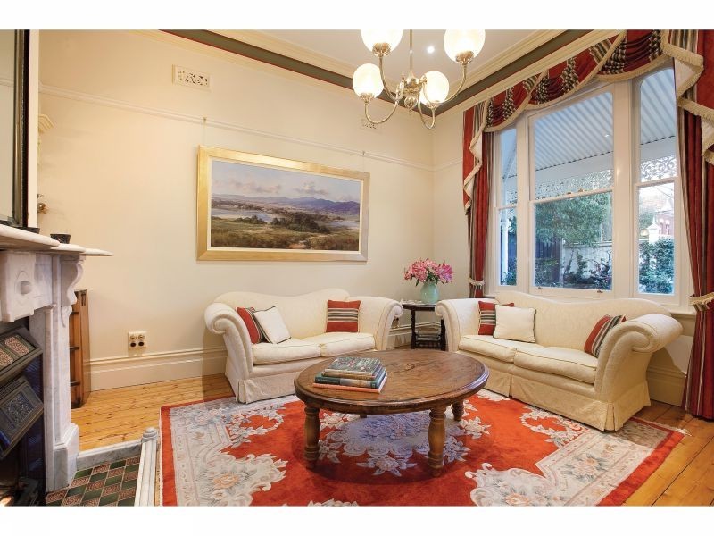 15 Lambeth Avenue, Armadale VIC 3143