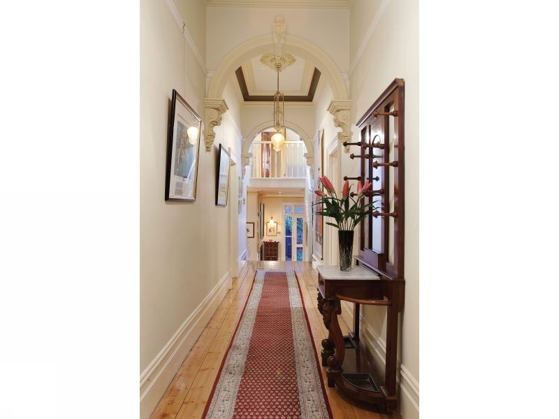 15 Lambeth Avenue, Armadale VIC 3143