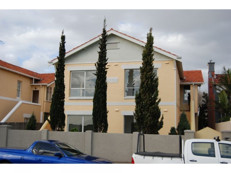 2/68 Marine Parade, St Kilda VIC 3182