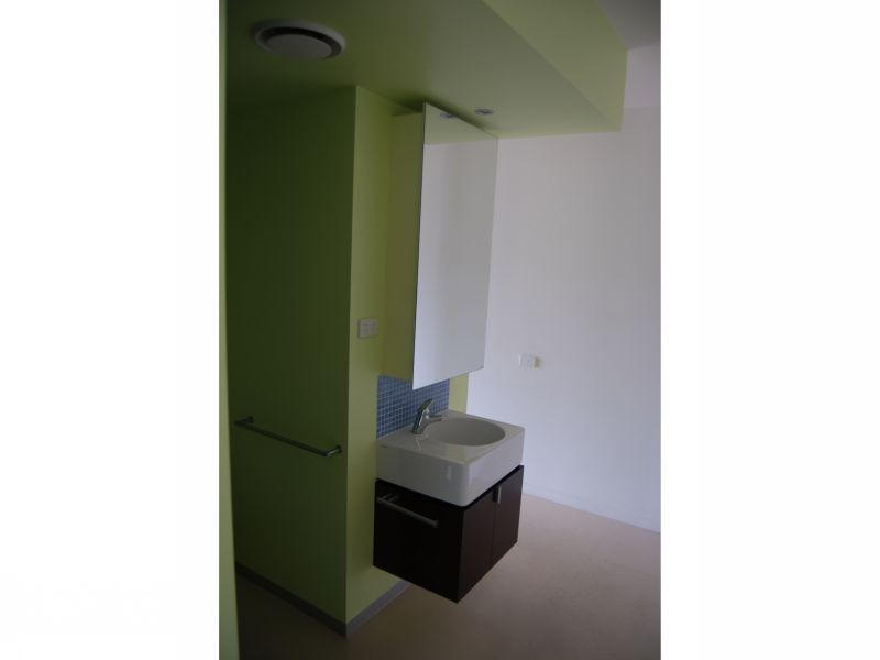 817/300 Swanston Street, Melbourne VIC 3000