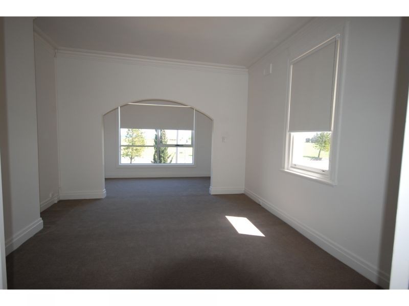 2/68 Marine Parade, St Kilda VIC 3182