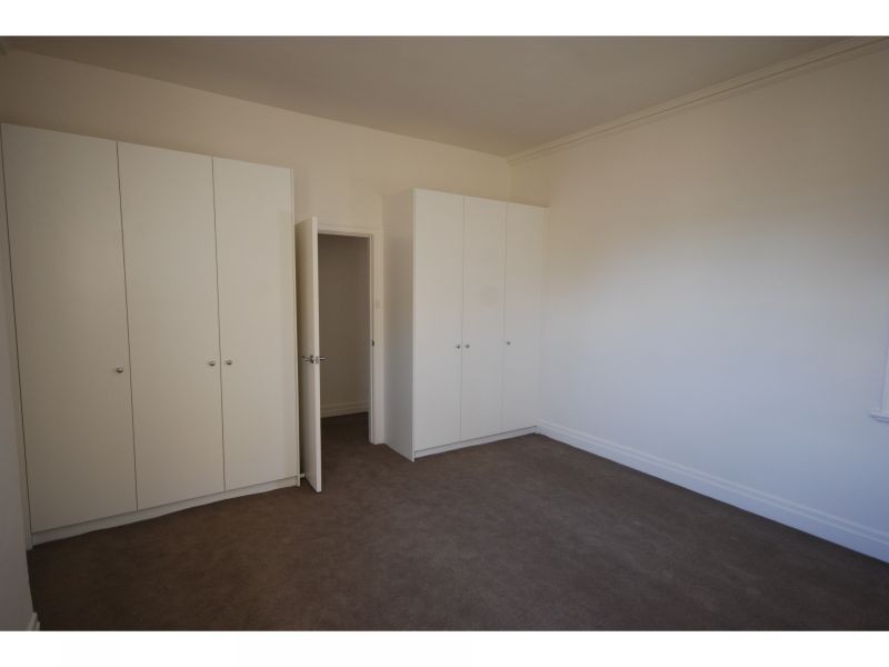 4/68 Marine Parade, Elwood VIC 3184