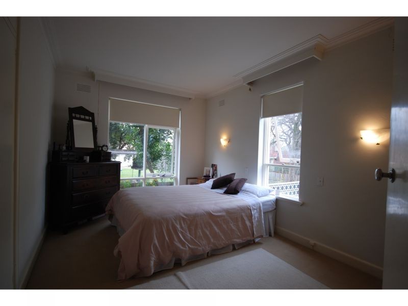 5/11 Mernda Road, Kooyong VIC 3144