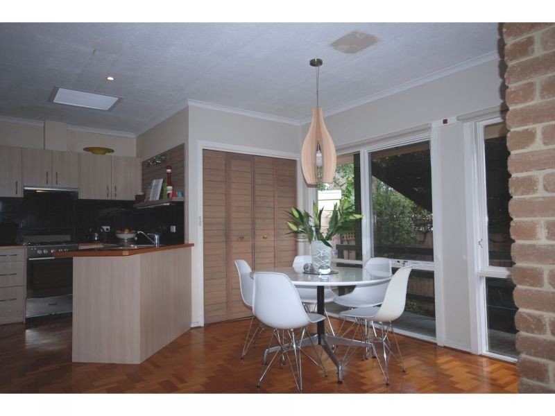 2 Carnarvon Street, Hawthorn East VIC 3123