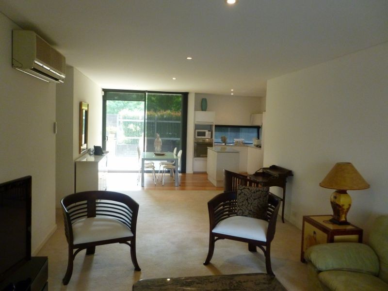 201/40 Chapel Mews, South Yarra VIC 3141