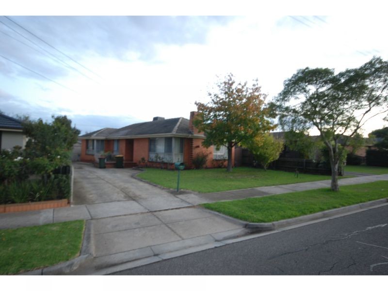 31 Patricia Street, Keilor East VIC 3033