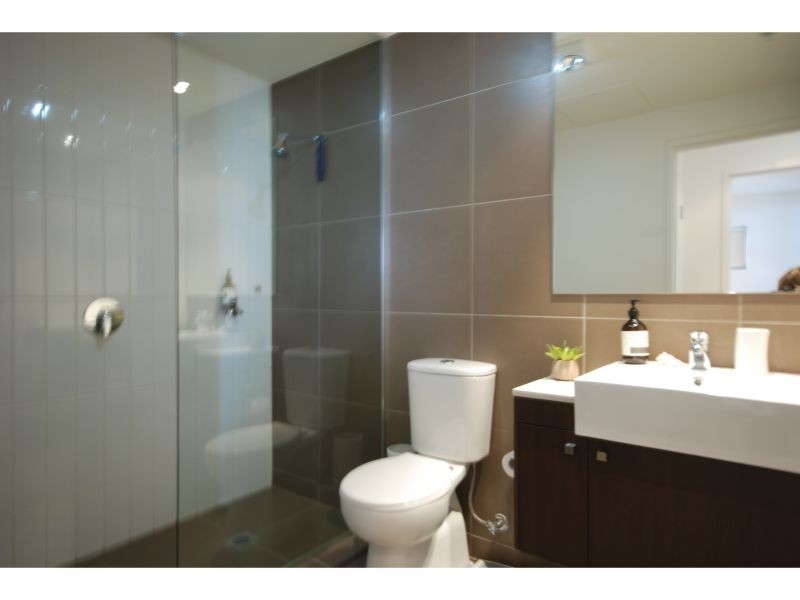 205/105 Nott Street, Port Melbourne VIC 3207