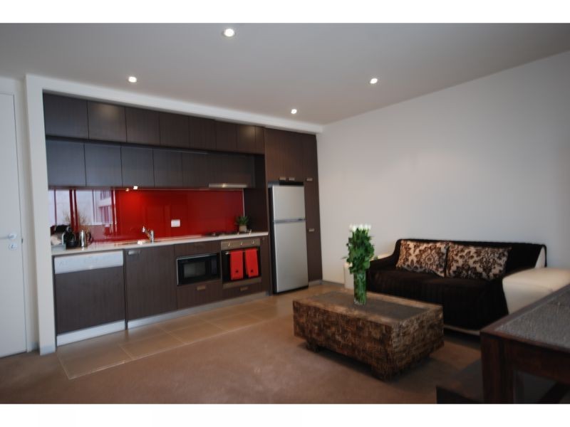 205/105 Nott Street, Port Melbourne VIC 3207