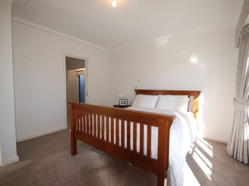 34 Davies Street, Altona VIC 3018