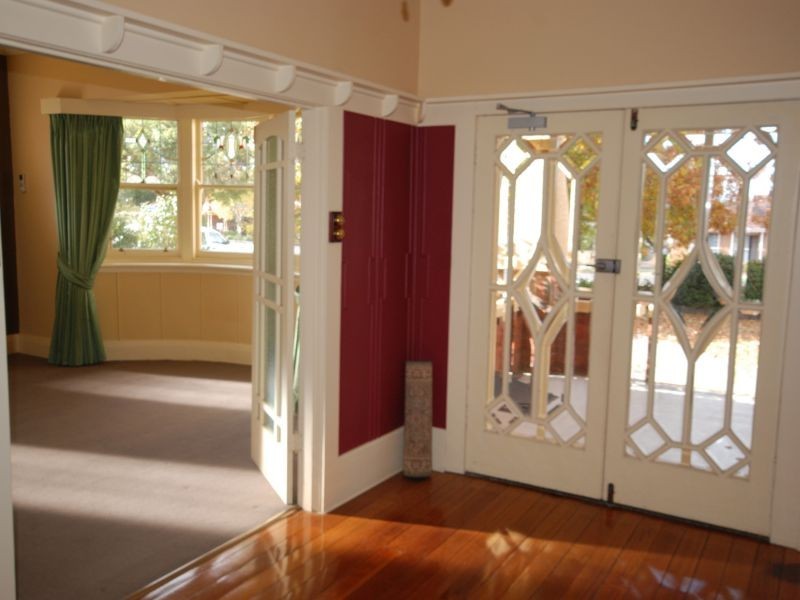 294 Warrigal Road, Glen Iris VIC 3146