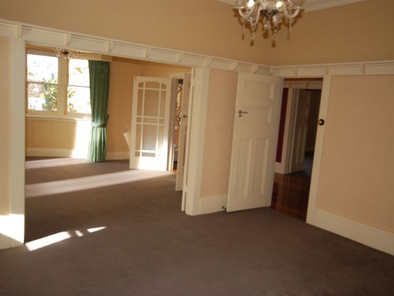 294 Warrigal Road, Glen Iris VIC 3146